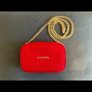 Chanel Natural Touch Gift Set with Strap